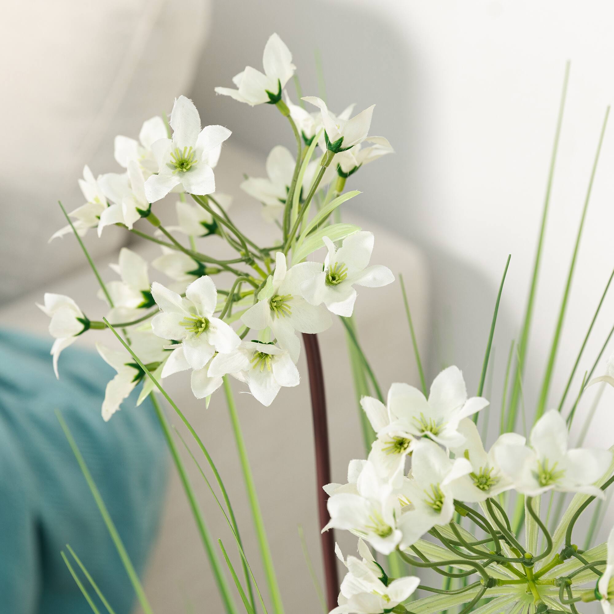 Glitzhome® 3.25ft. Faux Onion Grass Plant in Pot
